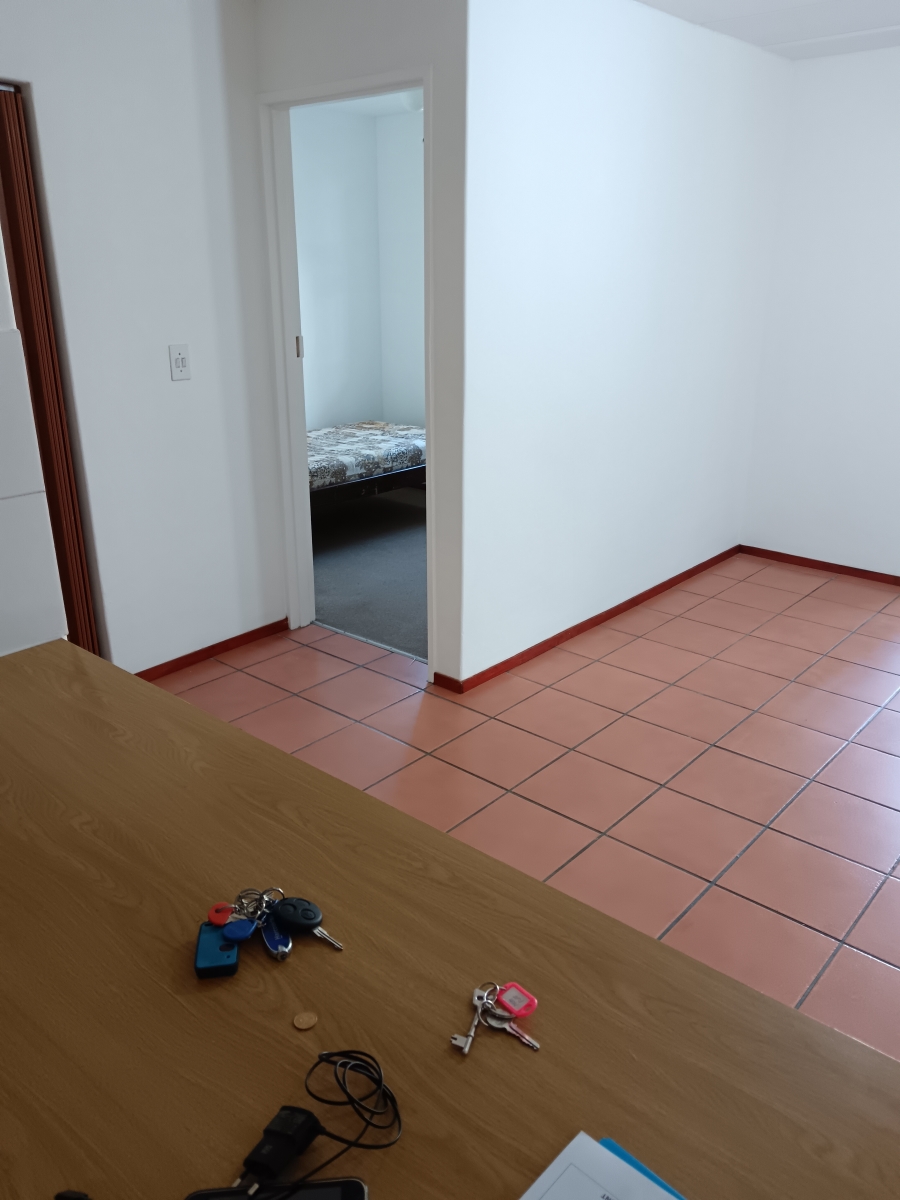 To Let 2 Bedroom Property for Rent in West Beach Western Cape